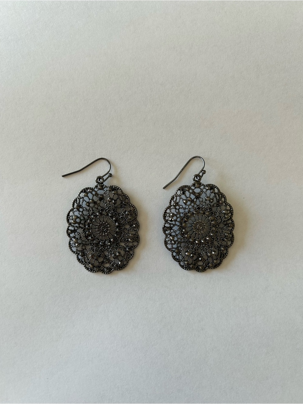 Filigree Oval Drop Earrings - Black